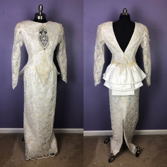 Vintage Dresses & Skirts - Vintage 80’s Beaded Long Sleeve Wedding Lace Gown